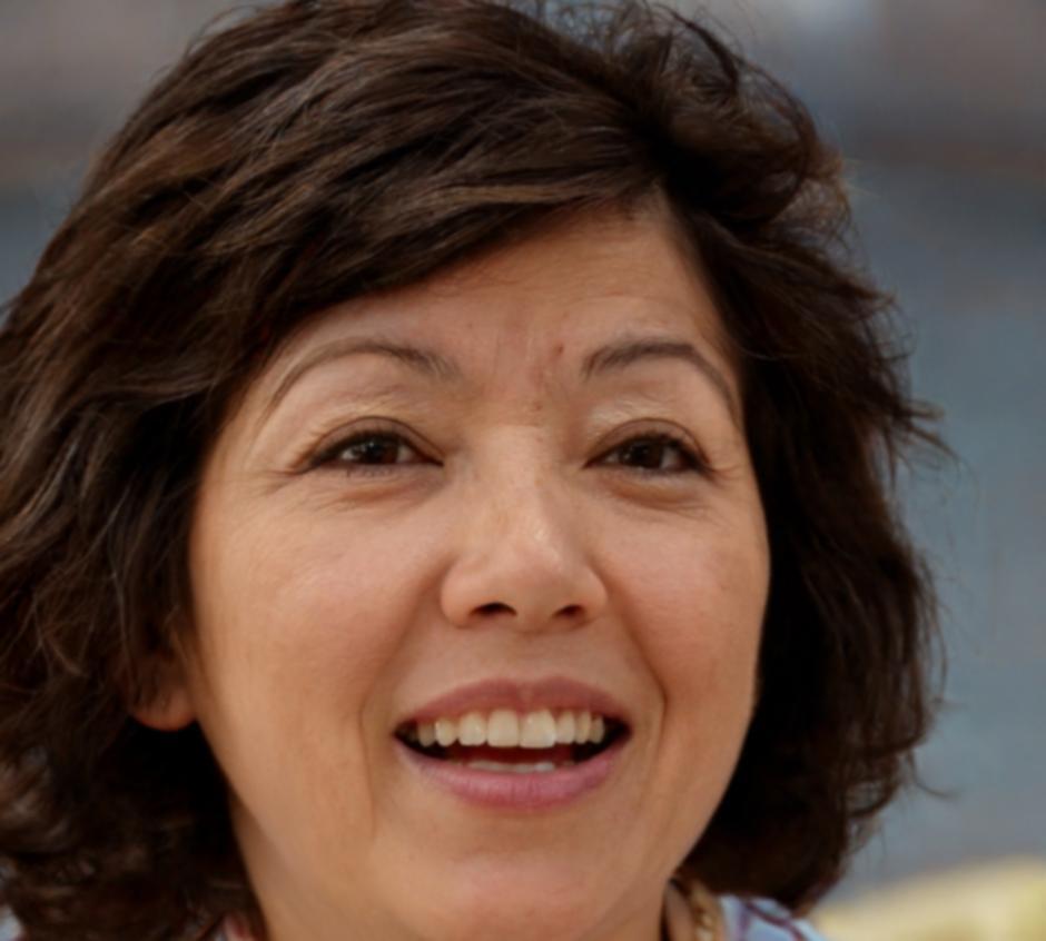 Portrait de Marie-Claude, analyste financière
